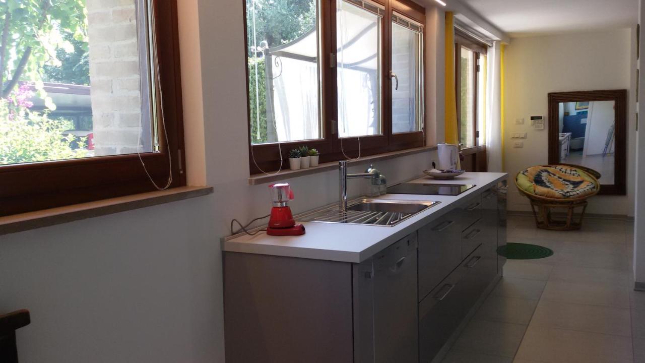 Tre cammelli in collina Villa Montesilvano Marina Esterno foto